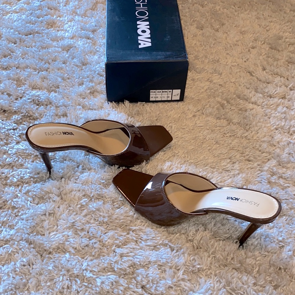 Chocolate Brown Mules FashionNova Size 9
